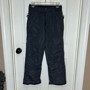 Faded Glory gray snow pants. Girls size 0-2. Excellent condition!